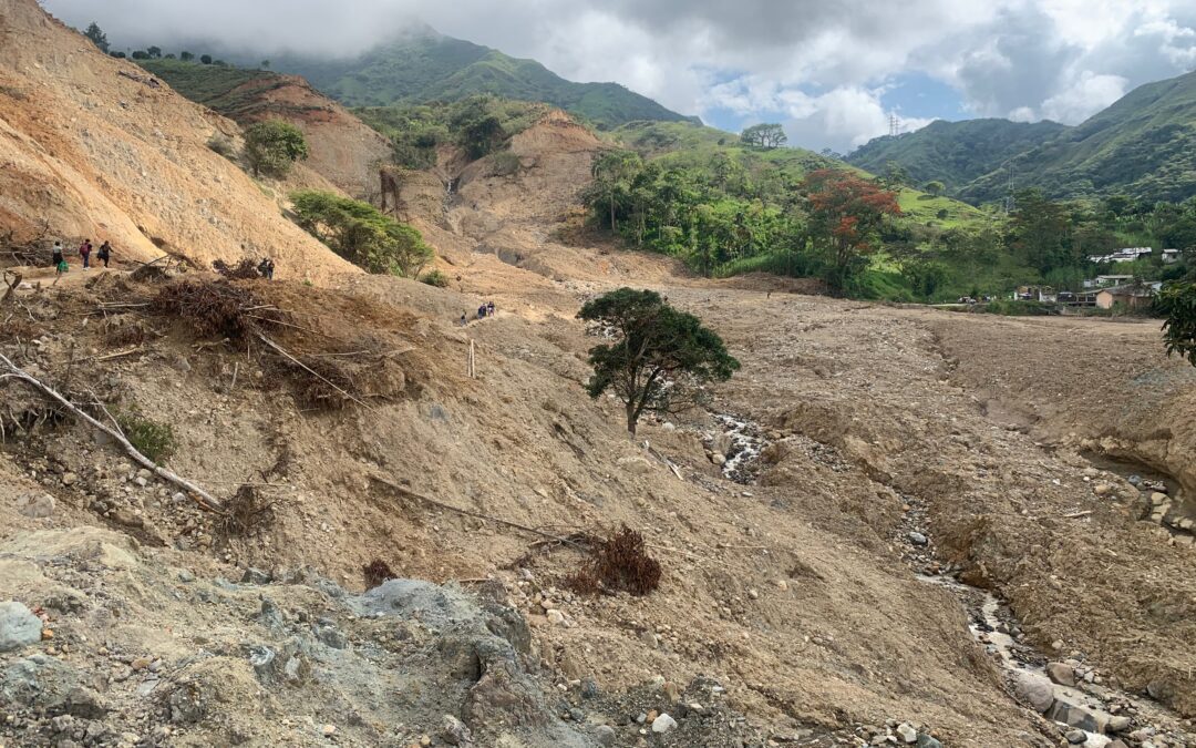 A gigantic landslide creates scenes of Biblical proportions along the Pan American